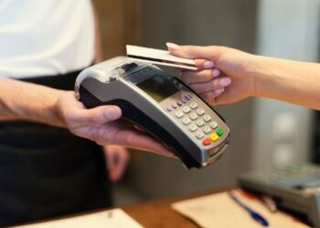 Fraudes con tarjetas contactless: ¿Cómo funcionan y cómo protegerte?