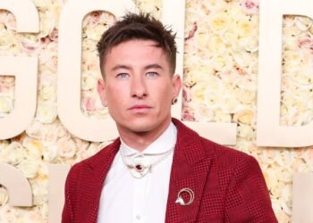 Barry Keoghan pide respeto tras su ruptura con Sabrina Carpenter y cierra Instagram por ciberacoso