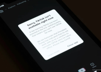 TikTok vuelve a estar disponible en EE. UU. tras breve cierre y apoyo de Trump