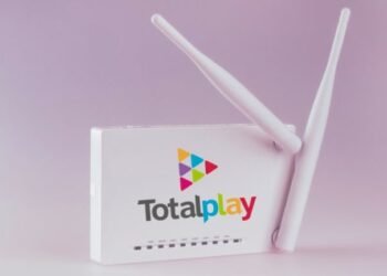 Usuarios acusan a Totalplay de subir tarifas sin permiso y aplicar multas abusivas