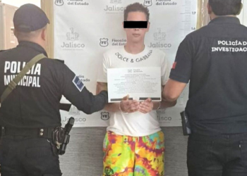 Detienen al creador de contenido para adultos Alex Marín en Puerto Vallarta
