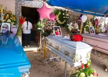 Una ciudad de luto: Hermosillo despide a las hermanitas y su madre con gritos de justicia