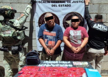 Ejecutan cateo en Hermosillo; aseguran droga y detienen a dos personas con antecedentes penales