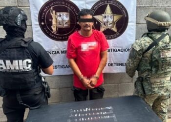 FGJES asegura 32 envoltorios de droga y detiene a un hombre en La Cholla