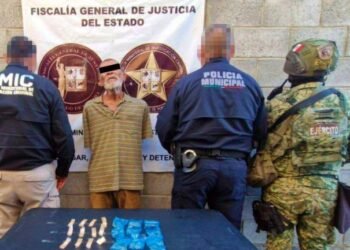 FGJES realiza cateo y detiene a hombre de 73 años con drogas en su domicilio