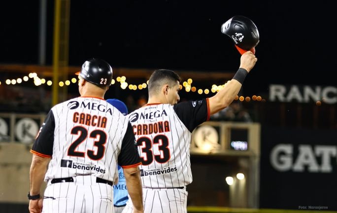 Naranjeros doblega a Yaquis y Cardona entra al club de los 500 hits Naranjeros doblega a Yaquis y Cardona entra al club de los 500 hits