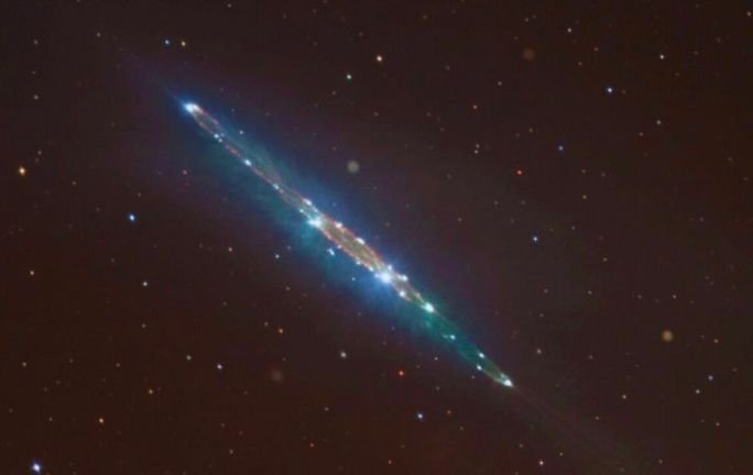 Astrónomos investigan si el cometa 3I/ATLAS podría ser una nave alienígena Astrónomos investigan si el cometa 3I/ATLAS podría ser una nave alienígena
