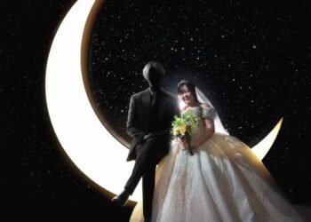 Mujer japonesa rompe su compromiso y se “casa” simbólicamente con una IA creada en ChatGPT