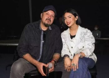 Redes critican a Pepe Aguilar por cómo grabó a Ángela en un en vivo