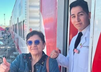 Recuperan la vista 30 adultos mayores tras jornada de cirugías gratuitas Recuperan la vista 30 adultos mayores tras jornada de cirugías gratuitas