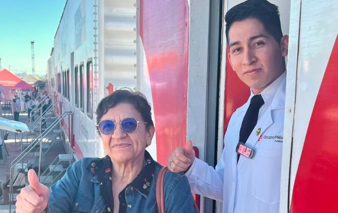 Recuperan la vista 30 adultos mayores tras jornada de cirugías gratuitas Recuperan la vista 30 adultos mayores tras jornada de cirugías gratuitas