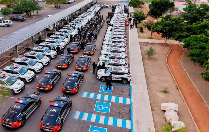 Arranca el operativo Guadalupe–Reyes con más de 1,200 elementos Arranca el operativo Guadalupe–Reyes con más de 1,200 elementos