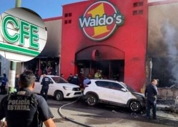 FGR investiga a trabajadores de la CFE por posible responsabilidad en incendio de Waldo’s en Hermosillo FGR investiga a trabajadores de la CFE por posible responsabilidad en incendio de Waldo’s en Hermosillo