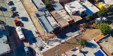 Avanza rehabilitación del crucero Reyes y Baviácora; estiman concluir obras en marzo