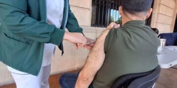 Habilitan múltiples centros de vacunación gratuitos en Hermosillo