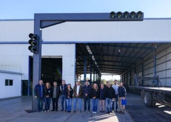 Hermosillo da paso a la era digital con nuevos semáforos inteligentes Hermosillo da paso a la era digital con nuevos semáforos inteligentes