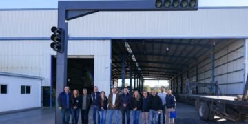 Hermosillo da paso a la era digital con nuevos semáforos inteligentes