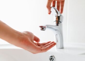 Colonias de Hermosillo presentan variaciones en el suministro por reparaciones