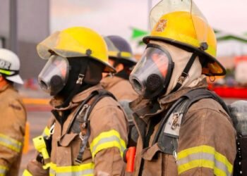 Bomberos de Hermosillo piden reconocer cáncer y otras enfermedades como riesgo laboral