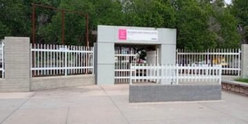 Reportan incidente en preparatoria de Hermosillo; situación queda bajo control