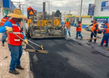 Gobierno de Hermosillo intensifica reparación de calles en toda la ciudad