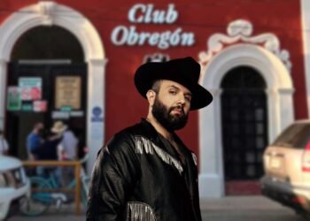 Carín León enciende el Club Obregón en Hermosillo y desata rumores