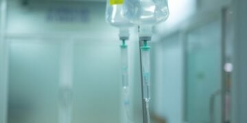 Refuerzan investigaciones en Sonora por muertes ligadas a sueros intravenosos