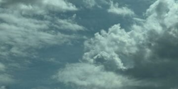 Precipitaciones dispersas se hacen presentes en varios puntos de Hermosillo