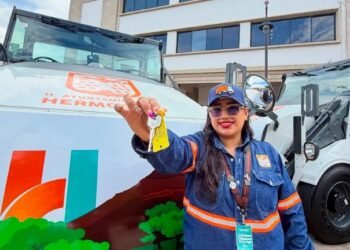 Entregan nuevas barredoras para reforzar limpieza en calles y bulevares Entregan nuevas barredoras para reforzar limpieza en calles y bulevares