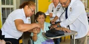 Salud H en tu Casa brinda atención médica gratuita a personas vulnerables en Hermosillo