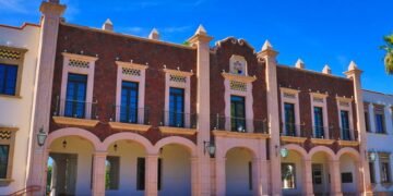 Reabren instalaciones de la Unison tras concluir paro laboral del STEUS