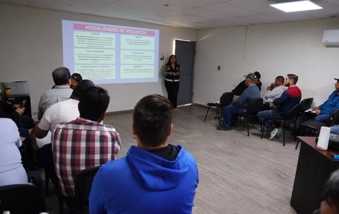 IMTES capacita a más de mil 700 operadores de transporte IMTES capacita a más de mil 700 operadores de transporte