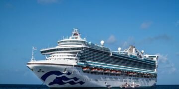 Brote de norovirus afecta a más de 100 personas en crucero cerca de Bahamas