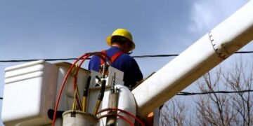 CFE suspenderá temporalmente la luz en dos colonias
