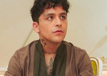 Christian Nodal habla de traición y cicatrices en adelanto de su nuevo disco