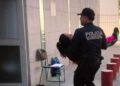 Policías auxilian a mujer tras picadura de alacrán en Hermosillo