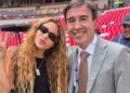 La emoción pudo más: periodista corre tras Shakira en plena transmisión