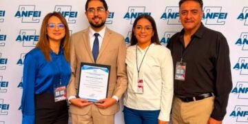 Sonorense es reconocido como uno de los mejores egresados de ingeniería de México