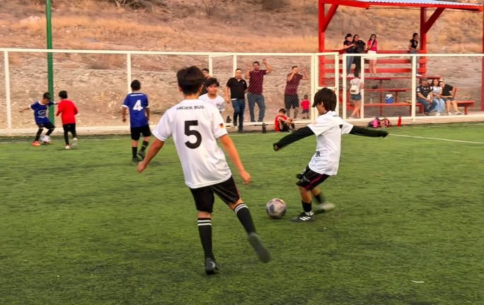 Lluvia de goles en el Mundialito H Lluvia de goles en el Mundialito H