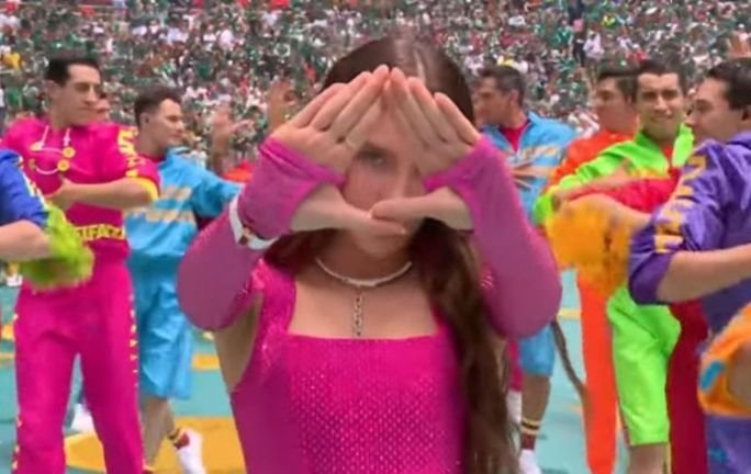 La señal “Illuminati”, ¿Belinda envió un mensaje oculto en el Mundial? La señal “Illuminati”, ¿Belinda envió un mensaje oculto en el Mundial?