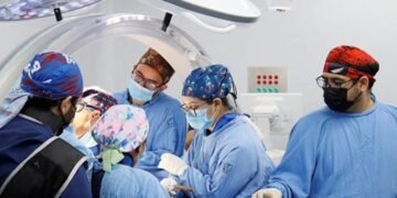 IMSS Sonora y Sinaloa realizan primera Jornada de Cirugías de Columna y benefician a 16 pacientes