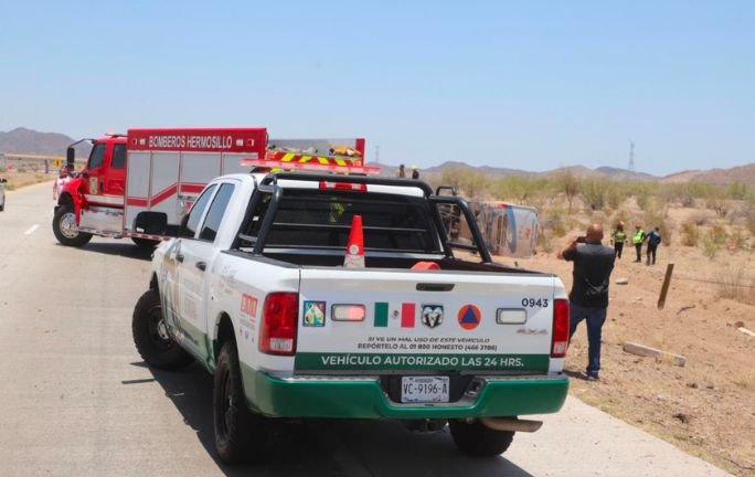 Volcadura de autobús en la carretera Guaymas-Hermosillo deja un fallecido y ocho lesionados Volcadura de autobús en la carretera Guaymas-Hermosillo deja un fallecido y ocho lesionados