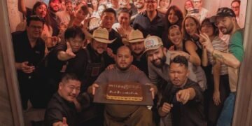 El Coyote y Carín León llevan asado sonorense a Japón.