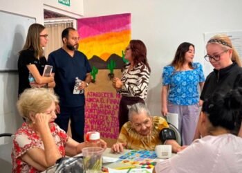 Adultos mayores de tendrán acceso a atención dental Adultos mayores de tendrán acceso a atención dental
