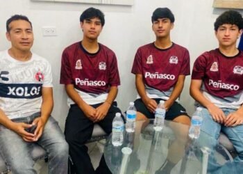 Tres estudiantes sonorenses comienzan su camino con Xolos