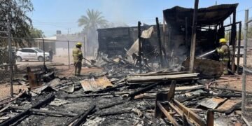 Incendio consume templo católico y centro de catecismo al norponiente de Hermosillo