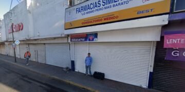 Evacúan negocio en el Centro tras cortocircuito