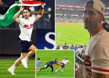 Tensión en el Yankee Stadium: Sujeto irrumpe en el campo con bandera de Palestina durante la Subway Series