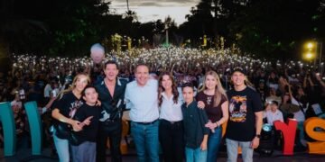 Inolvidable recibimiento: Yahir hace vibrar a miles de hermosillenses en el Parque Madero