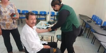 Llevan servicios médicos y apoyos gratuitos a comunidades rurales